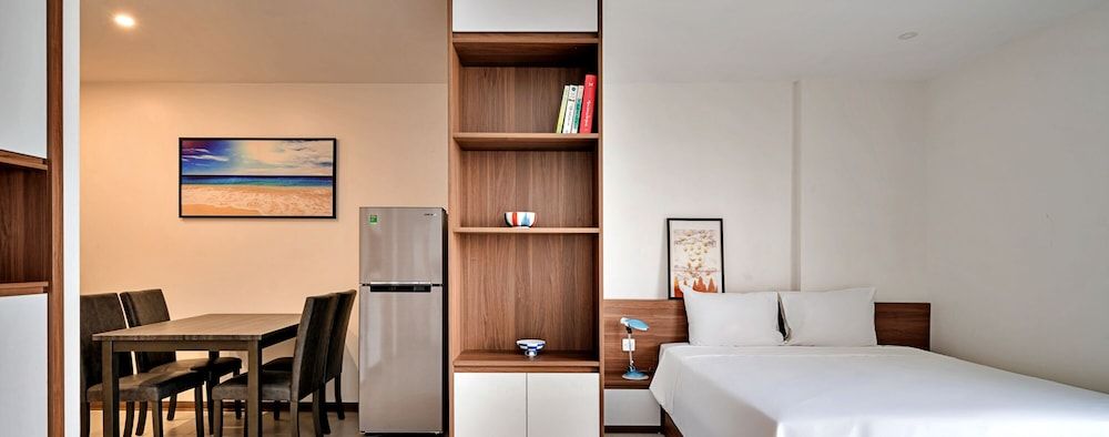 HANZ LUX Hotel & Apartment Hanoi Premier Apartment, 1 Queen Bed, Kitchen, Lakeside 18