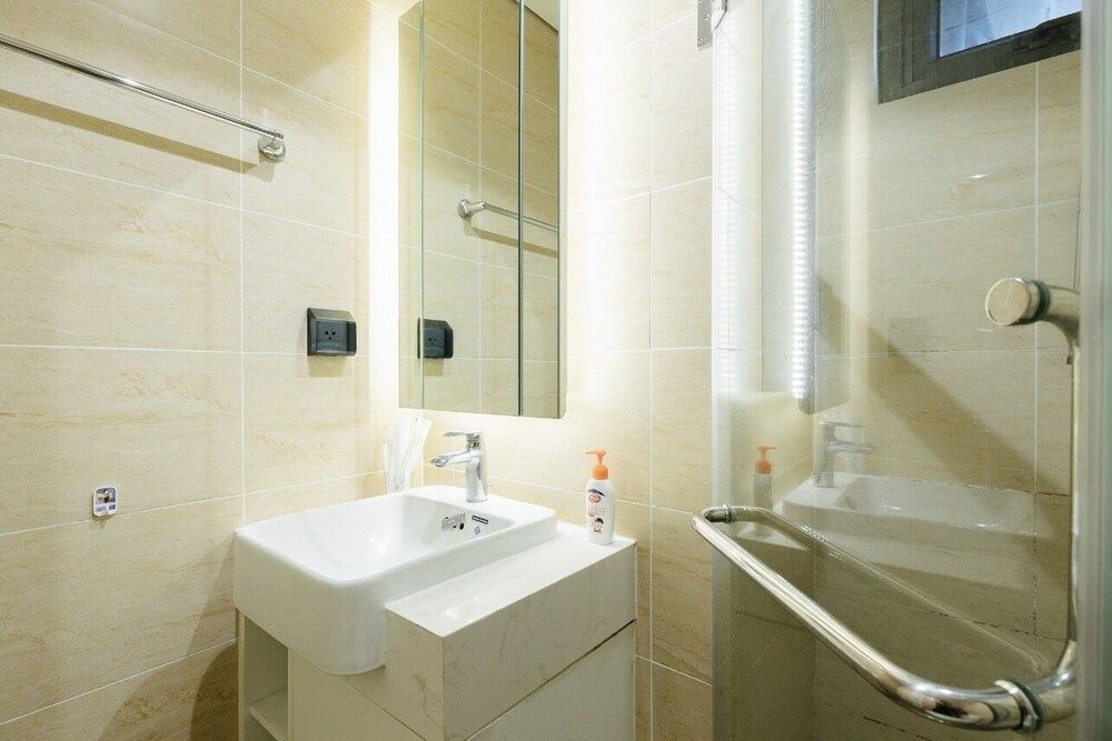 undefined Business Serviced Apartment D'capitale 8