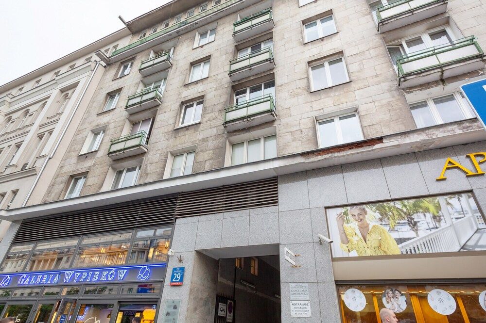 undefined Al. Jerozolimskie Apartment by Renters 3