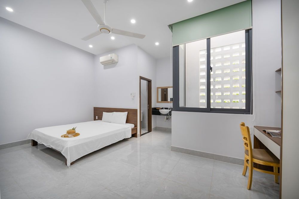 undefined T P Deluxe House 4