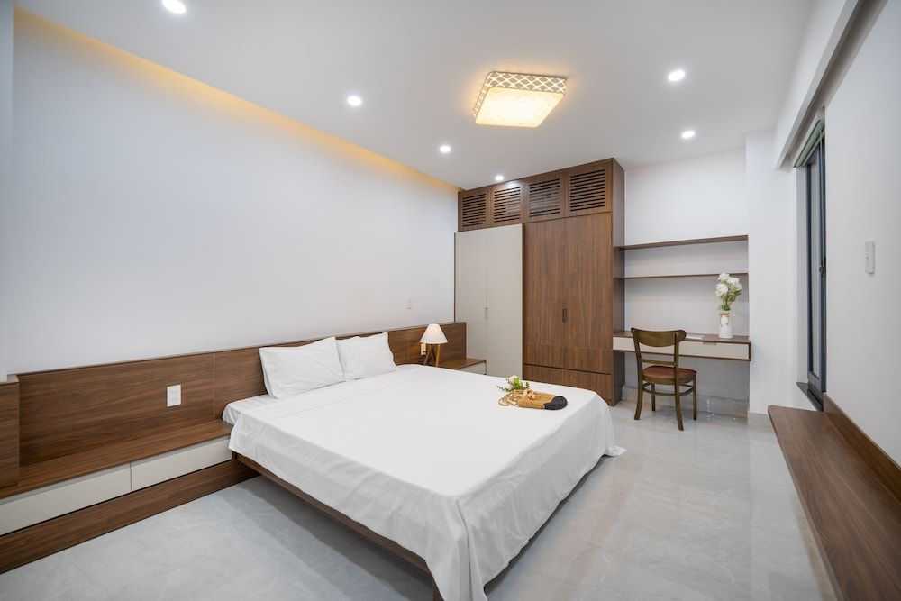 undefined T P Deluxe House 9