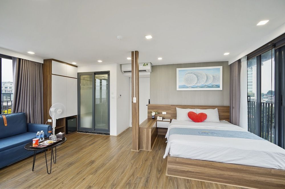 Lake View Hotel Executive Double Room 6