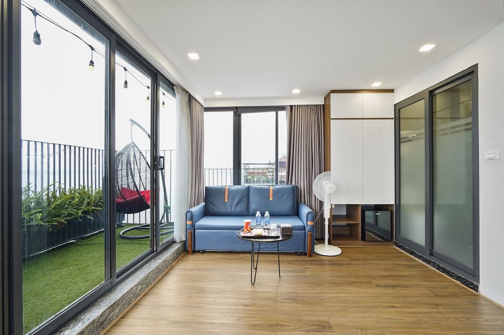 Lake View Hotel Executive Double Room 9