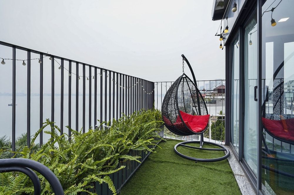 Lake View Hotel Executive Double Room 10