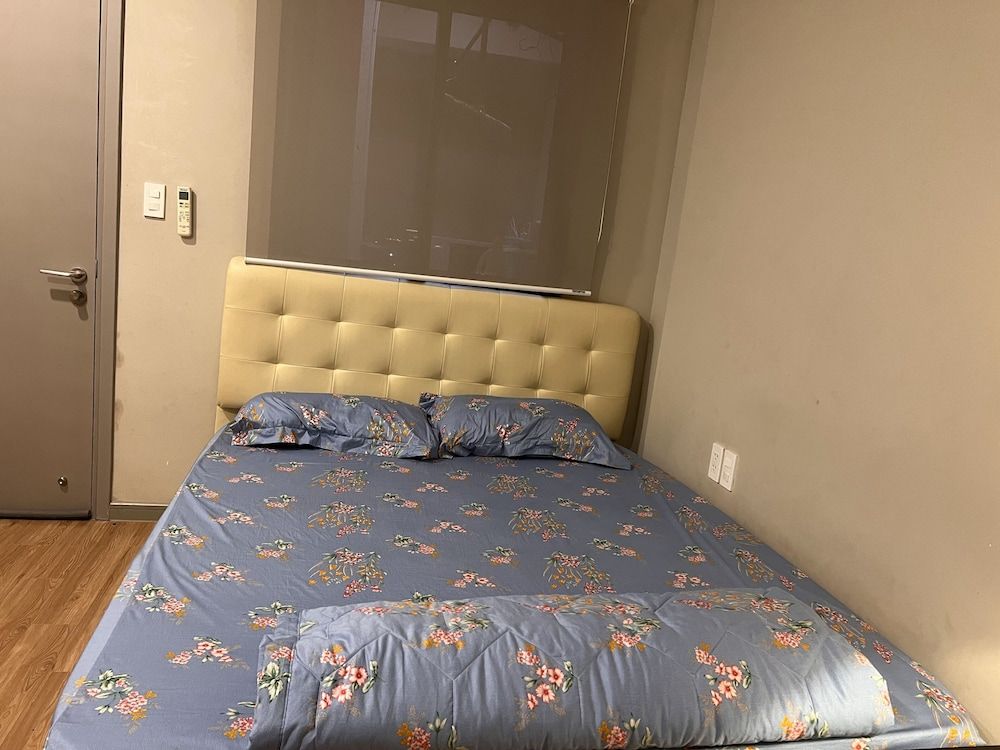 Supertramp House - Gold View Apartment Family Apartment, 2 Bedrooms, River View 6