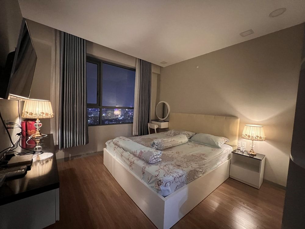 undefined Supertramp House - Gold View Apartment 2