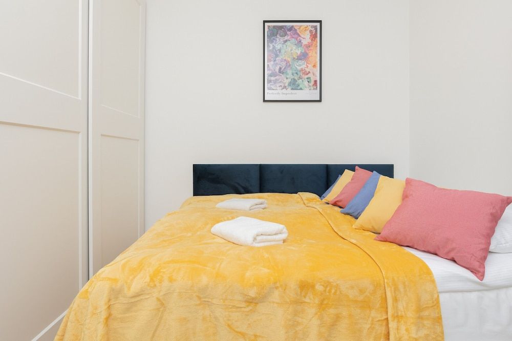 undefined Dabrowskiego Apartment by Renters 3