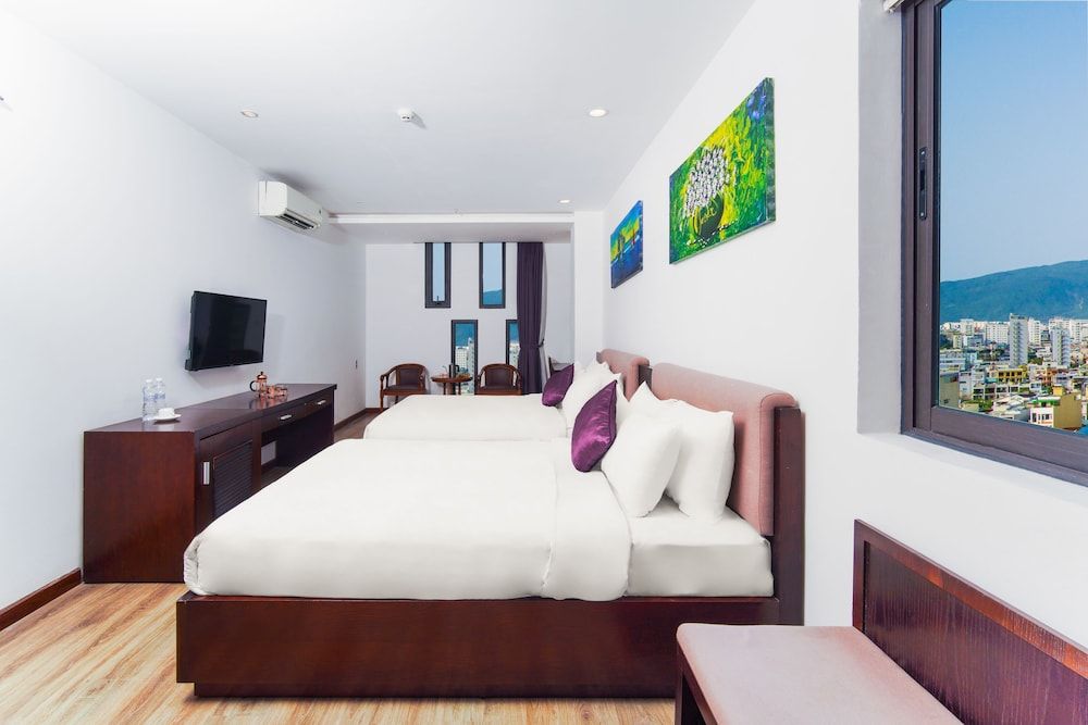 Golden Sun Hotel Deluxe Twin Room 5