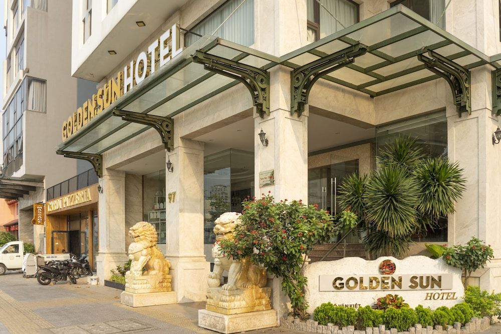 undefined Golden Sun Hotel 7