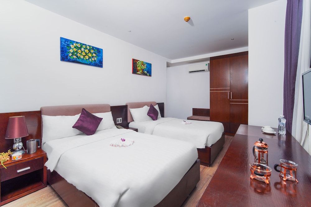 Golden Sun Hotel Deluxe Twin Room 3