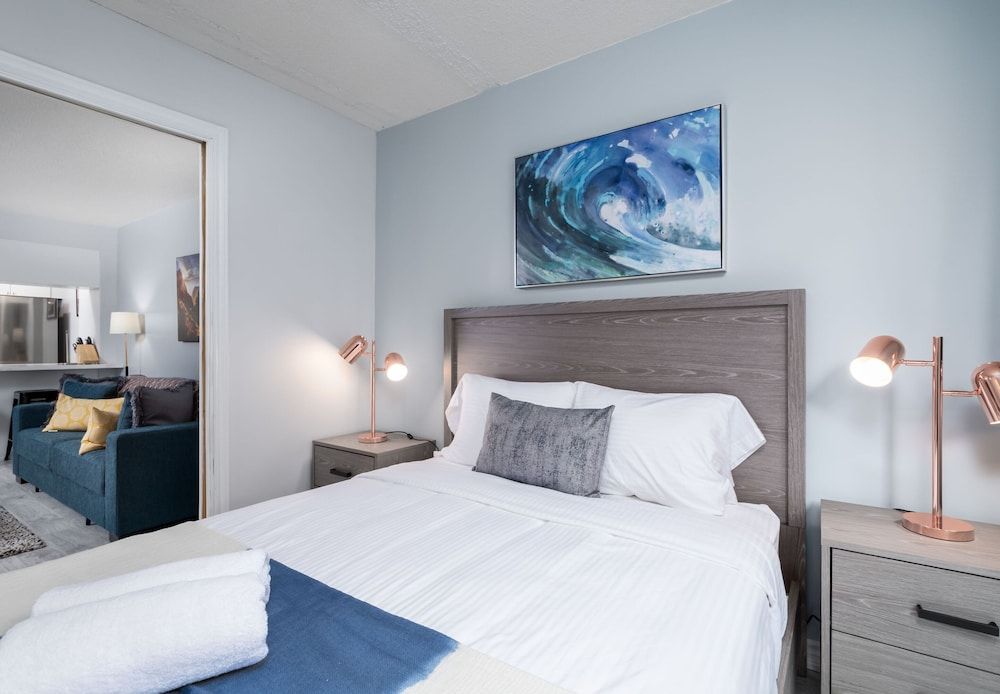 undefined Entertainment District Suite