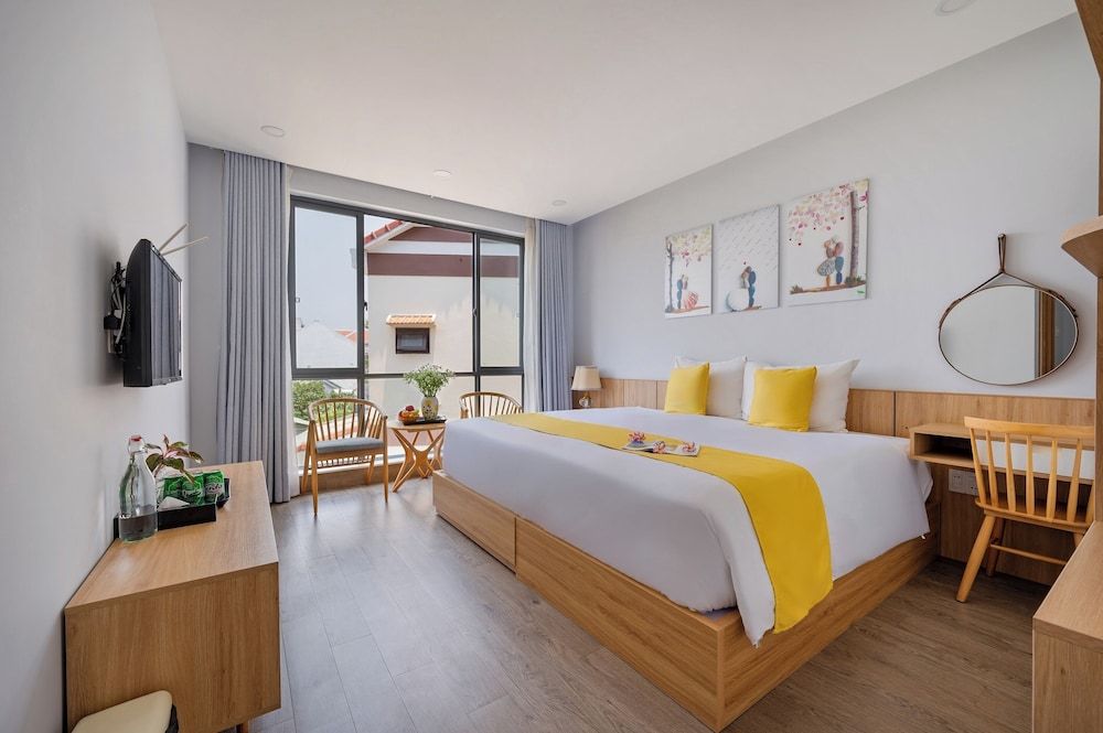 undefined LaSanta Villa 4