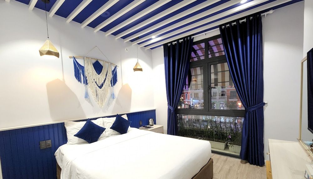 Standard Double Room, 1 Queen Bed, Mezzanine