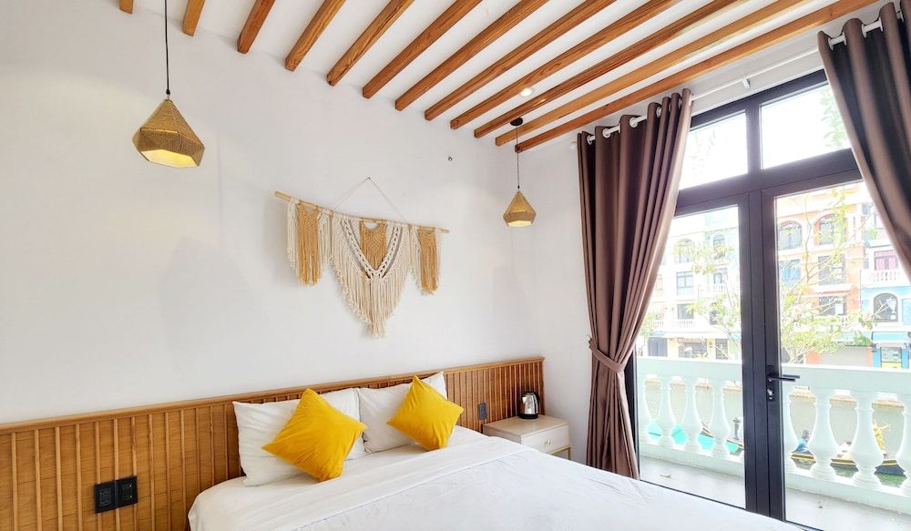 undefined Riverside Mini Hotel Grand World 9