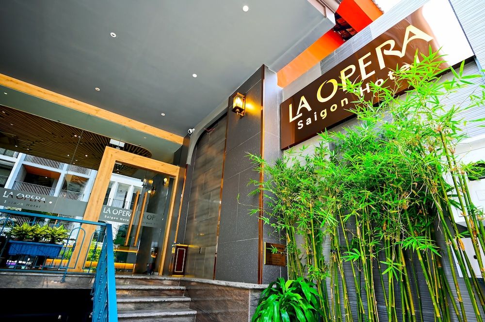 undefined LA OPERA SAIGON HOTEL 3