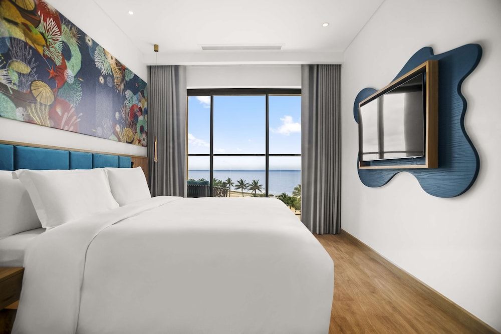 Classic Room, 1 King Bed, Sea View