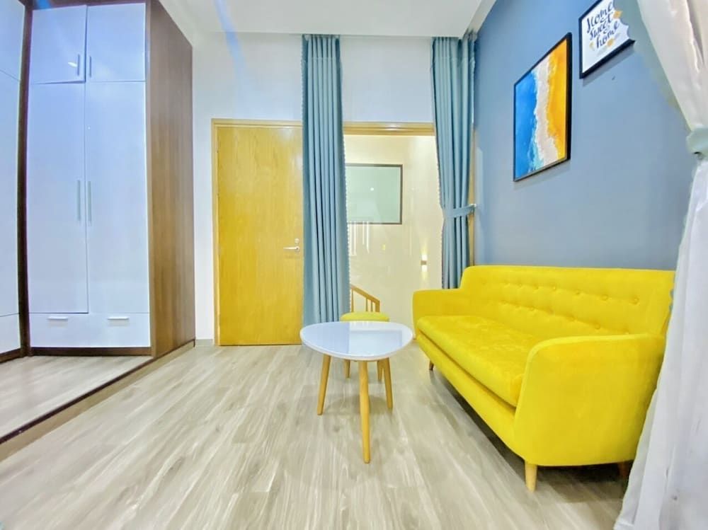 undefined N to M House 8