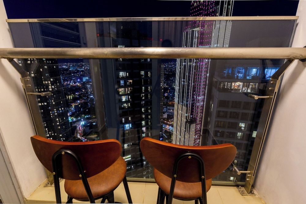 An Corner Vinhomes Central Park Family Apartment 17