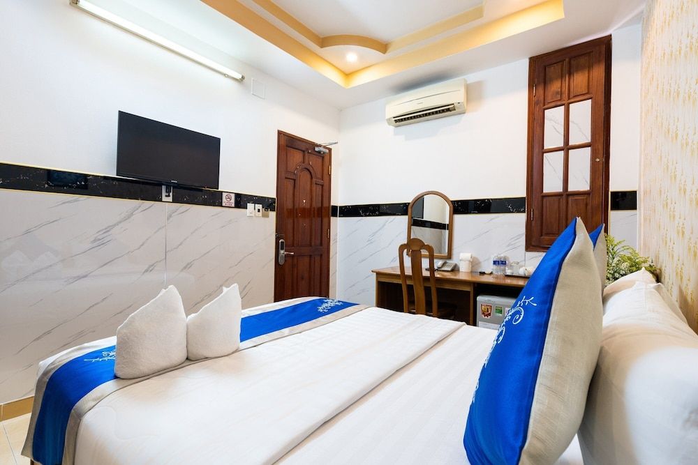 undefined HONG PHAT HOTEL 10