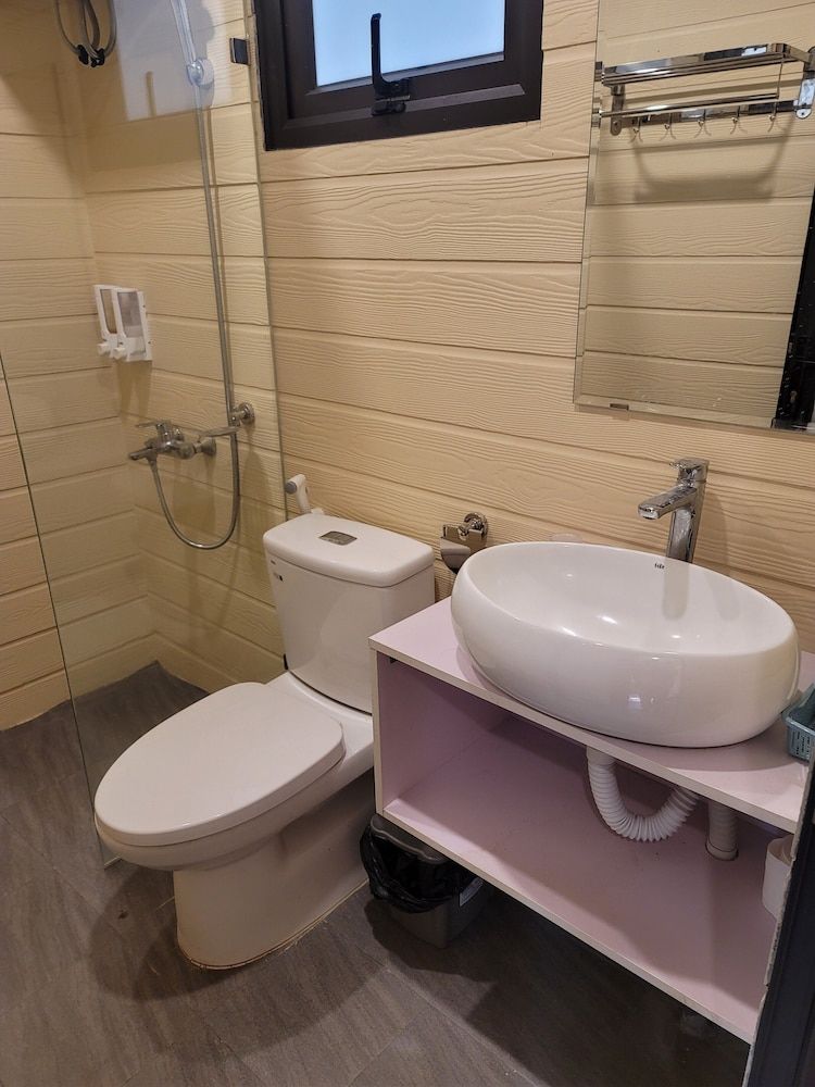 Truc An Village Penhouse Bungalow 7