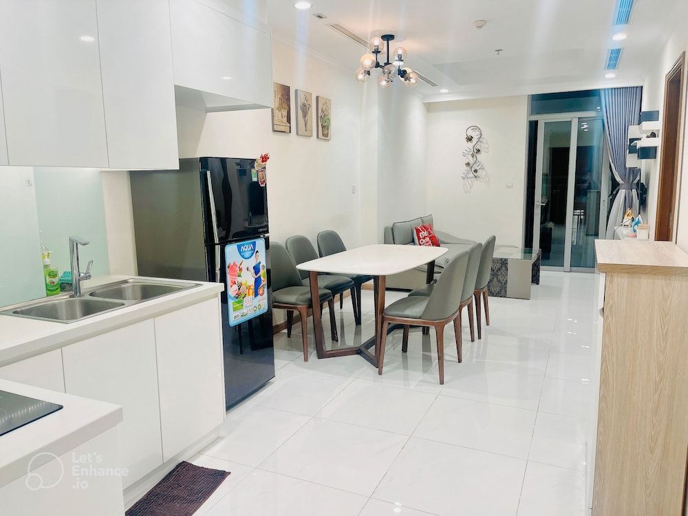 undefined Kelly House at Vinhomes Central Park 7