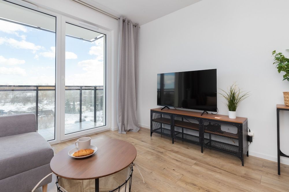 Osiedle Latarnikow Apartment by Renters Apartment, 1 Bedroom, Balcony 12