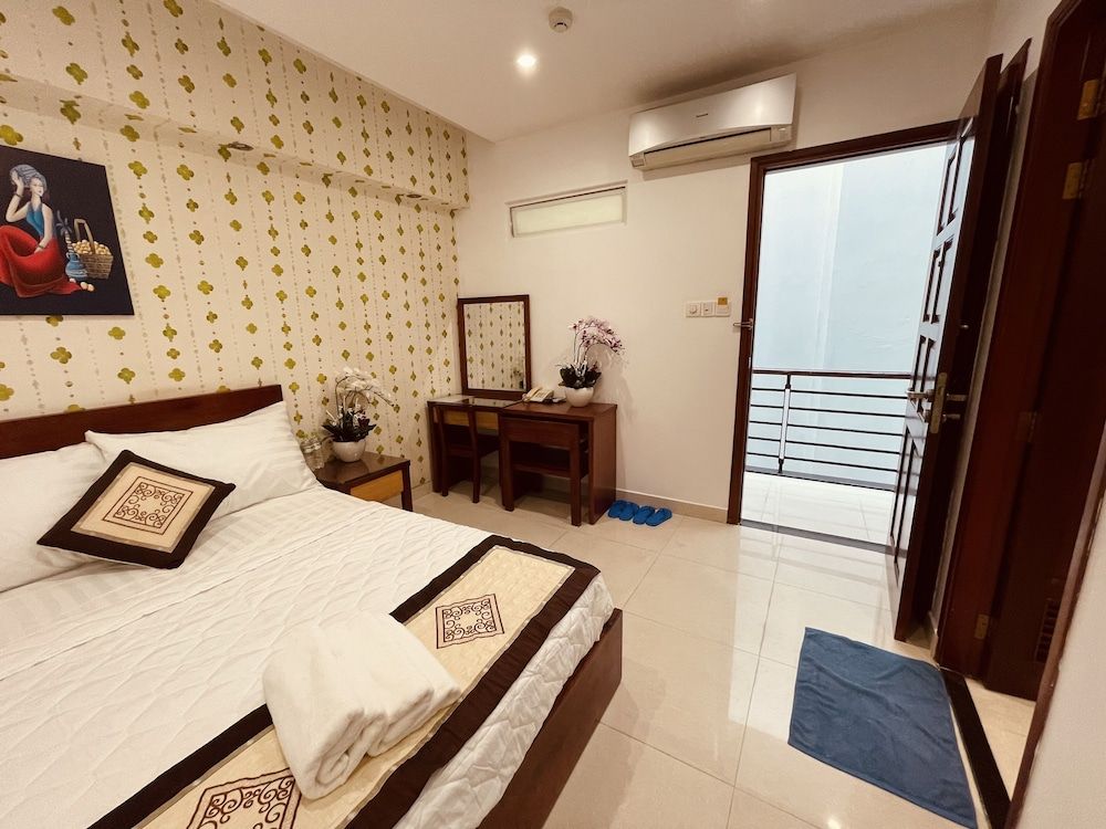 undefined SaiGon Europe Hotel 8