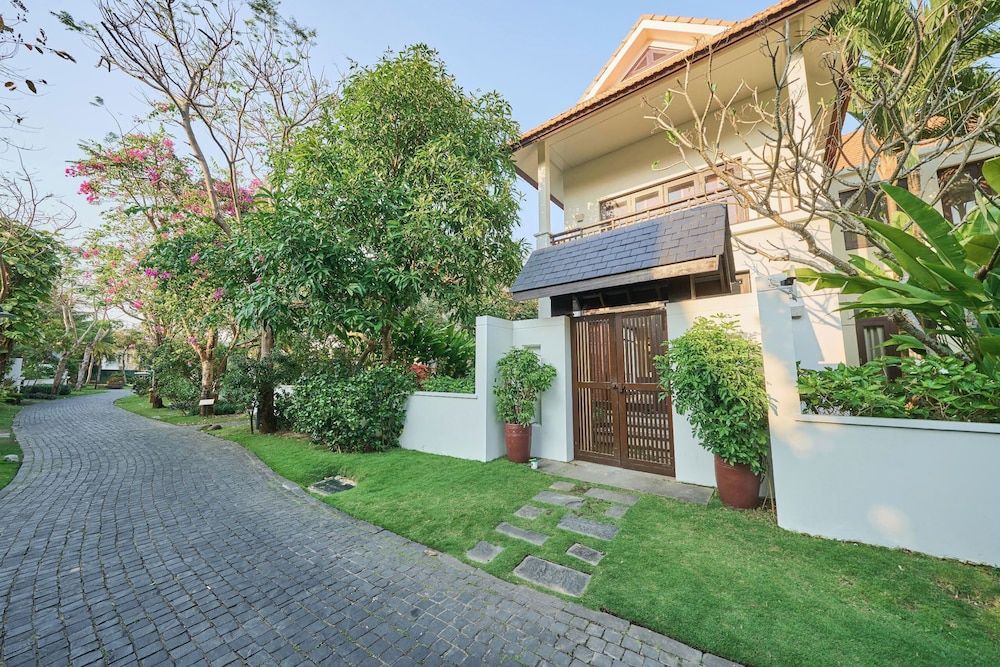 undefined Luxury Pool Villas in Purama Villas 6