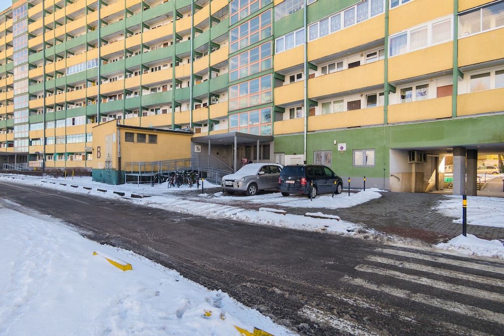 undefined Pet-friendly Studio Gdansk by Renters 3