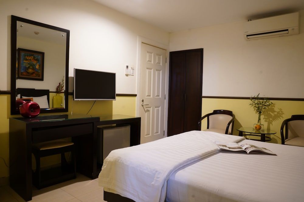 Trang An Hotel Premier Double Room 3