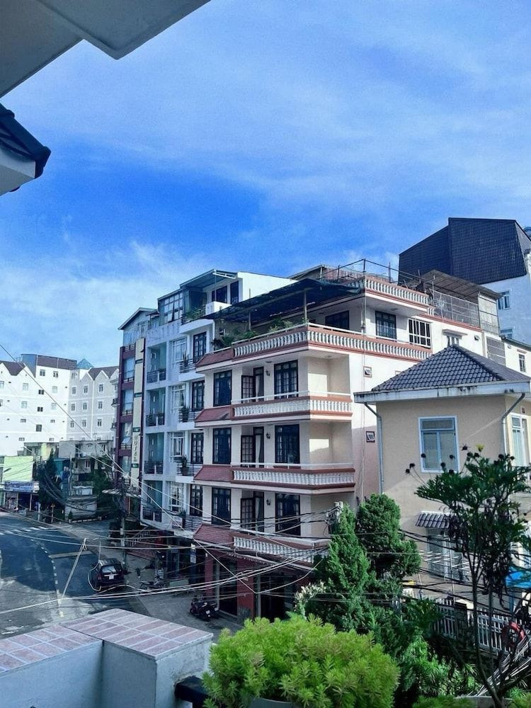 undefined Glory - Gia Huy Hotel 10