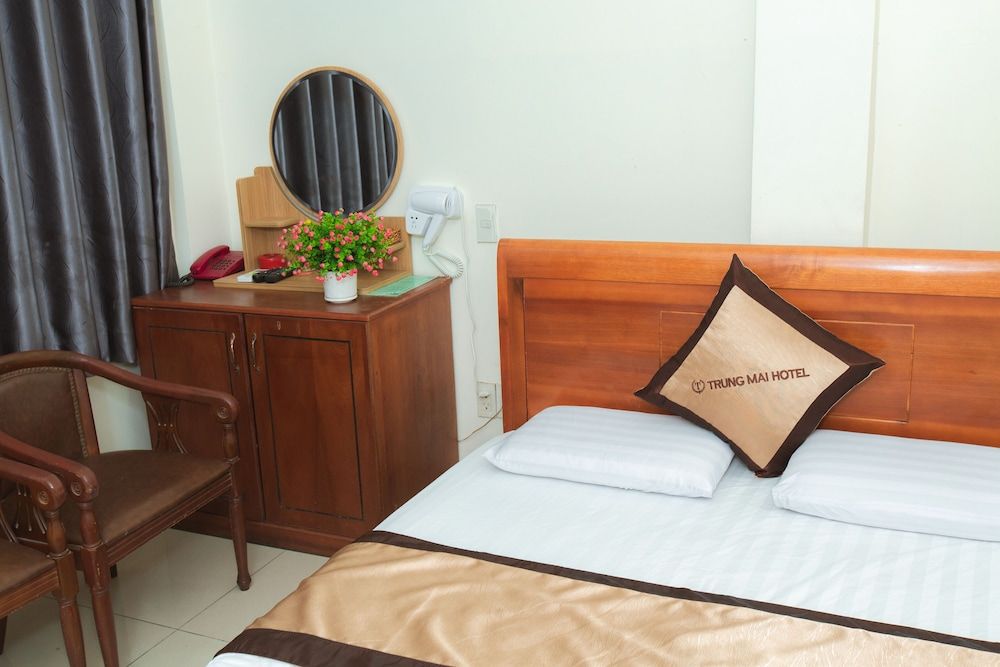 OYO 1175 Trung Mai Hotel Superior Double Room 7