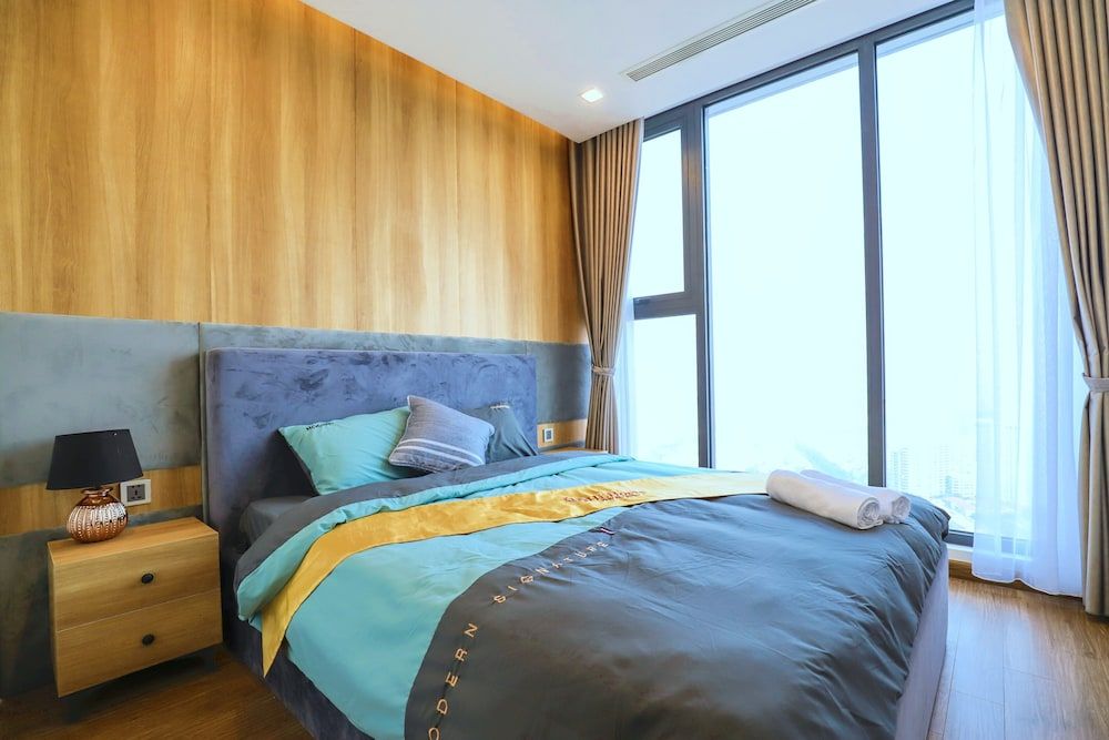 undefined Hi.Home Apartment at Vinhomes Metropolis