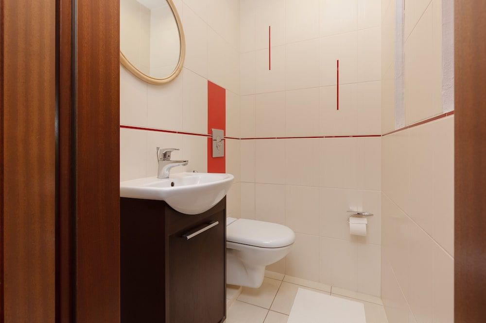 Dom Dostępna 62A House, 2 Bedrooms, 2 Bathrooms, Garden View 6