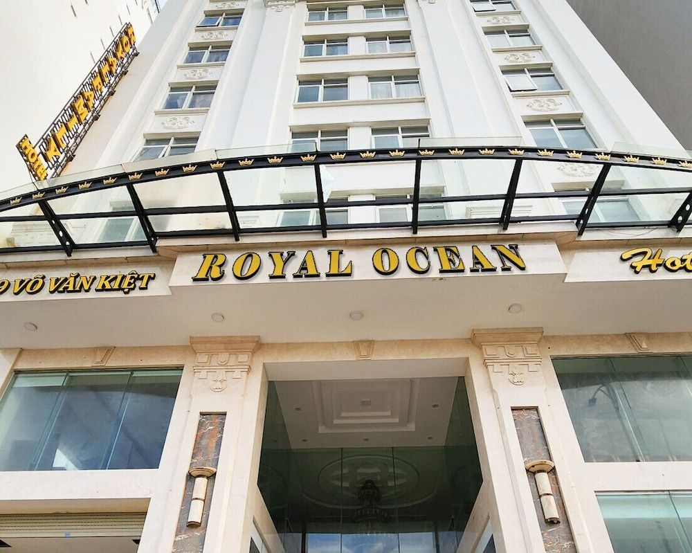 undefined Royal Ocean Hotel Đa Nang