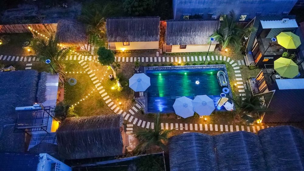 undefined Winhouse Villa