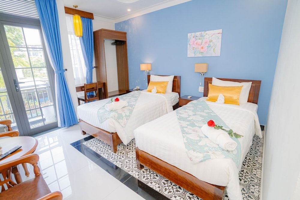 undefined Vinstar villa hoi an 2
