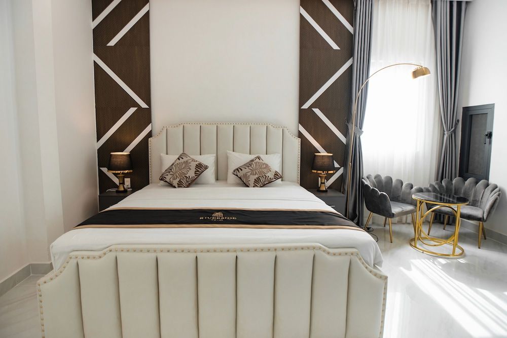 Riverside Boutique Hotel Honeymoon Double Room 4