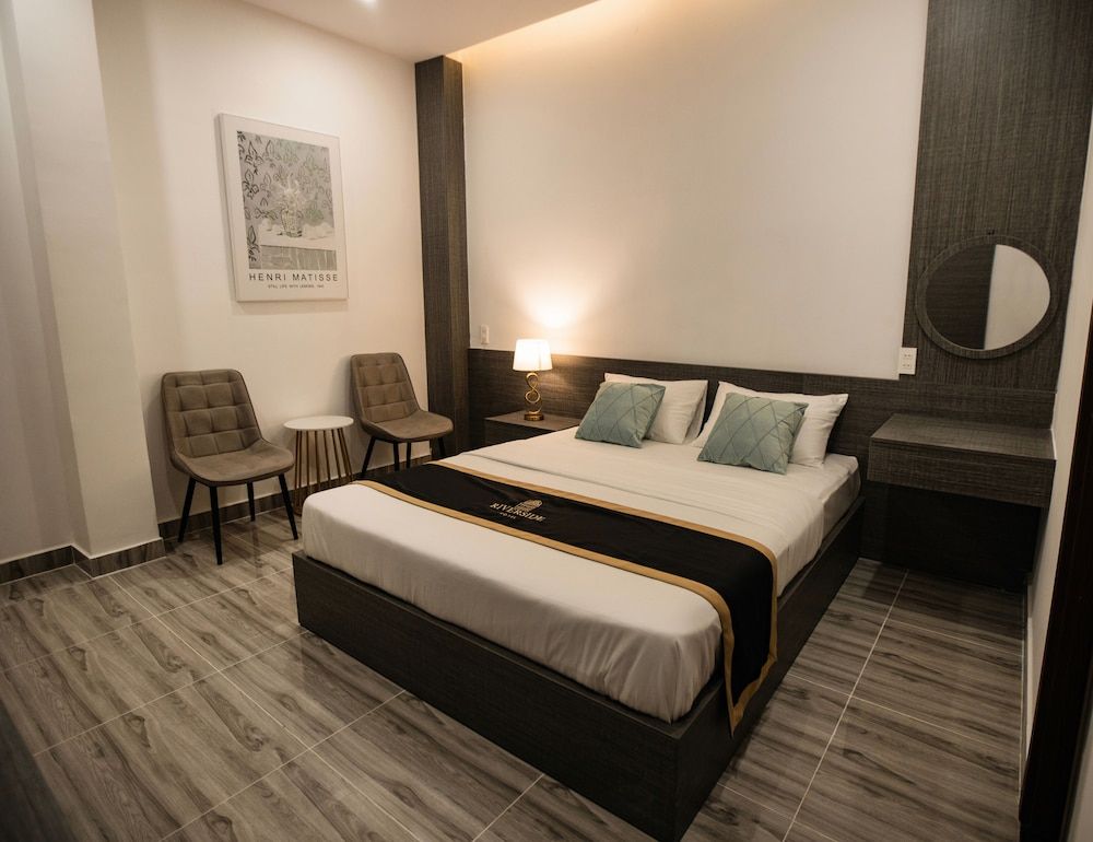 Riverside Boutique Hotel Standard Double Room 6