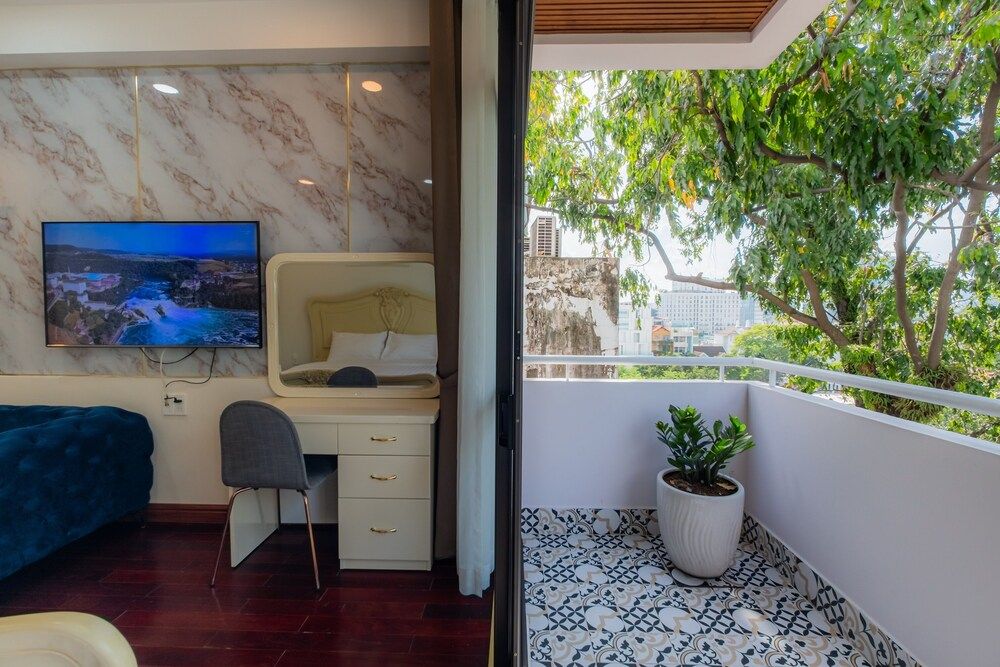 undefined LUS APARTMENT 10