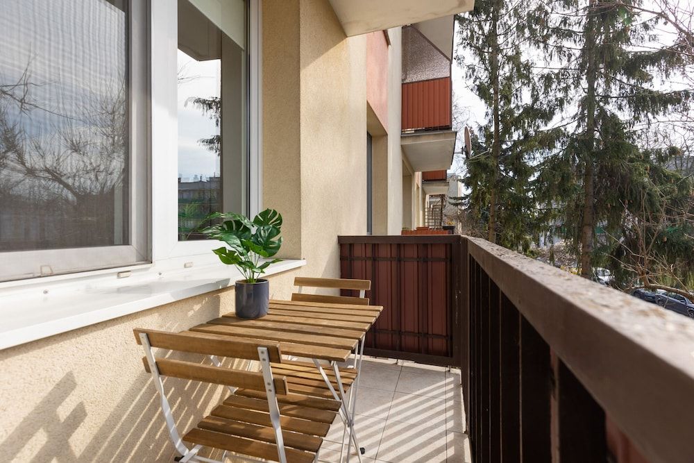 undefined Warsaw Airport Apartment by Renters 8