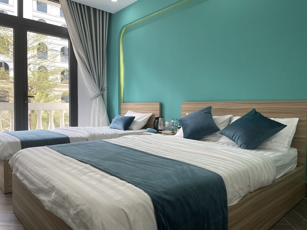 Family Quadruple Room, 2 Double Beds, City View