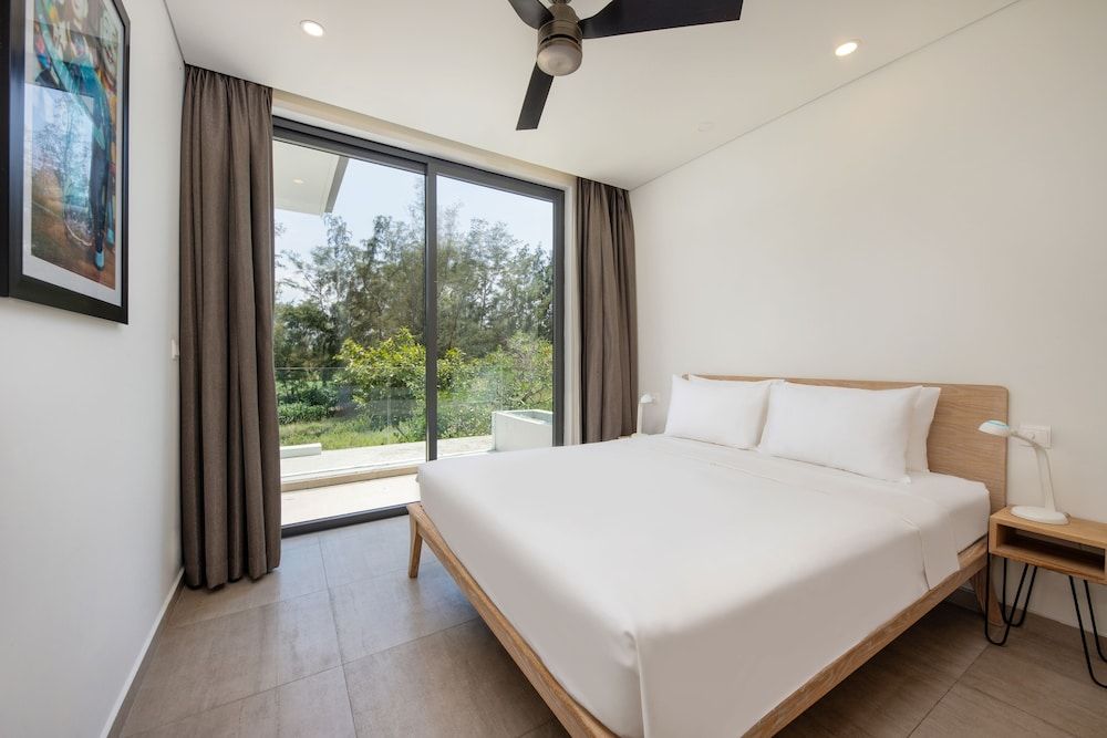undefined The Point Villa Da Nang 8