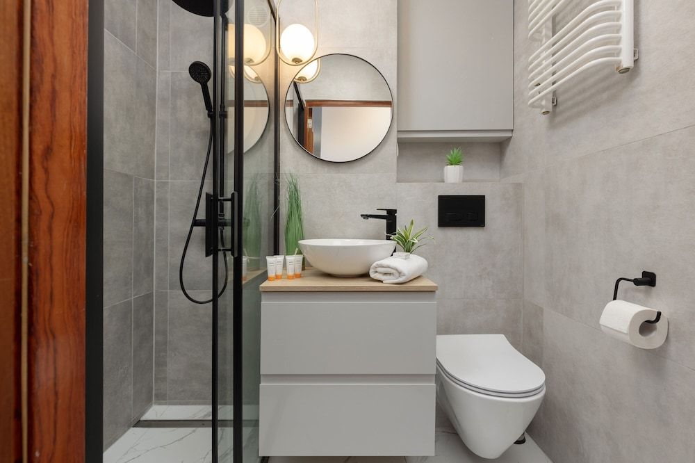 Apartments Old Town Warsaw by Renters Apartment, 2 Bedrooms, Balcony 11