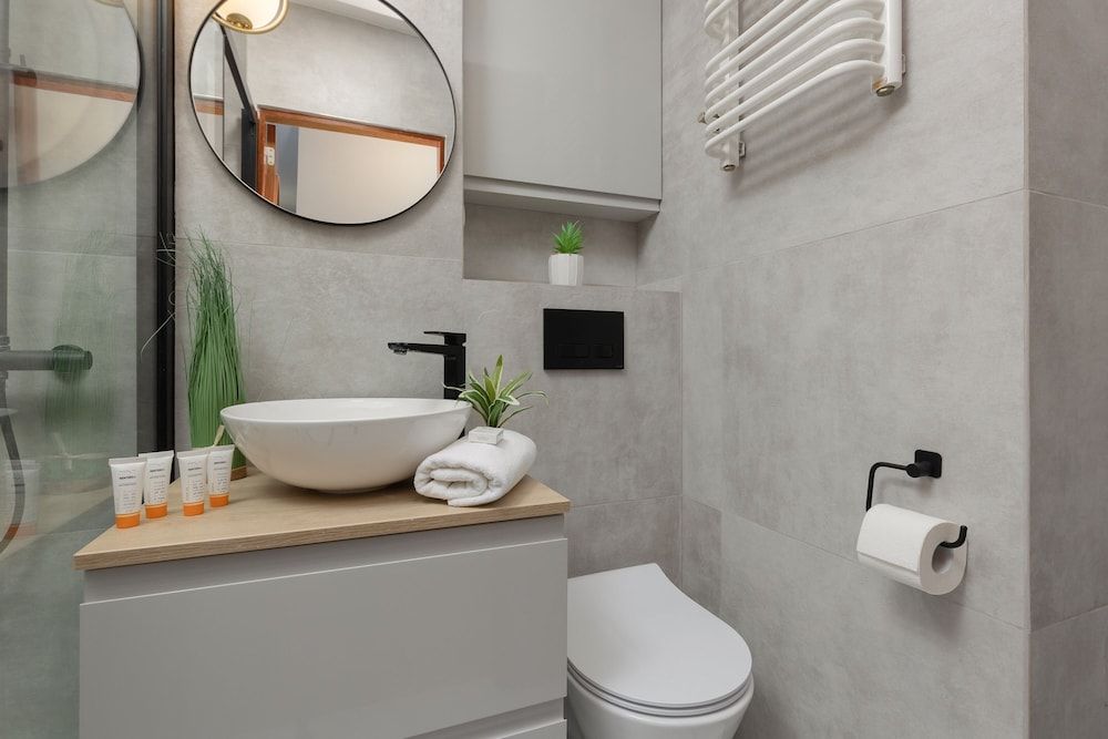 Apartments Old Town Warsaw by Renters Apartment, 2 Bedrooms, Balcony 10