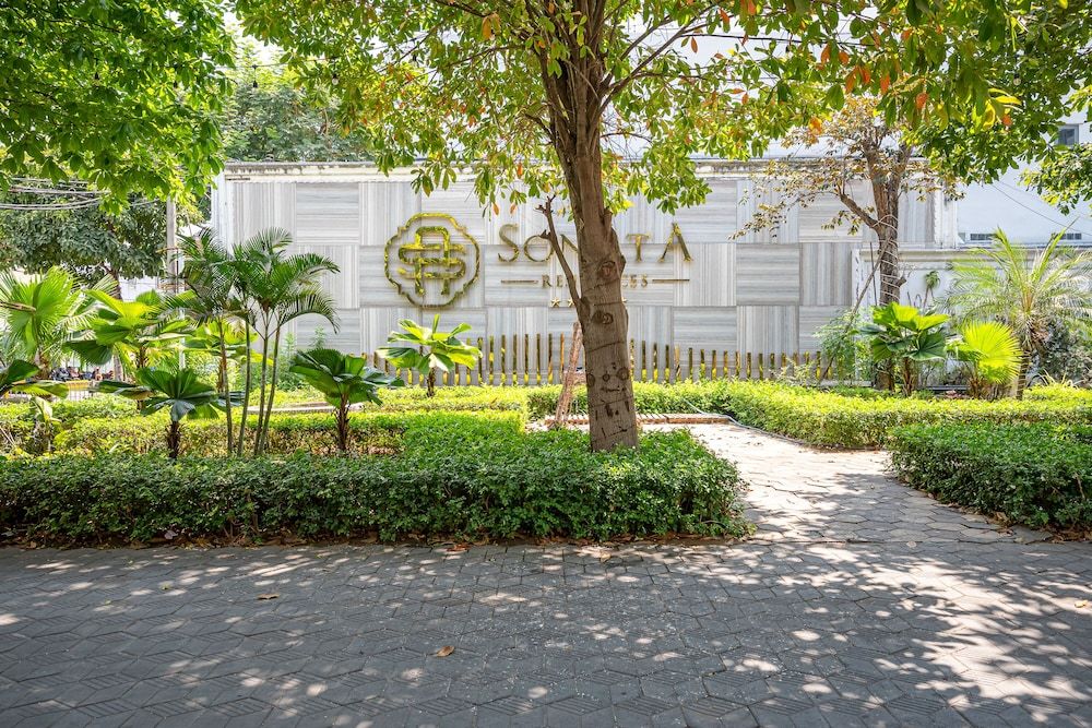 undefined Cozrum Homes - Sonata Residence 10