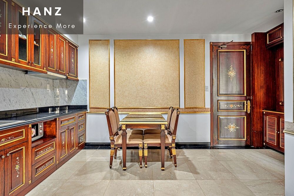 undefined S79 Residences 345AB Apartment 5