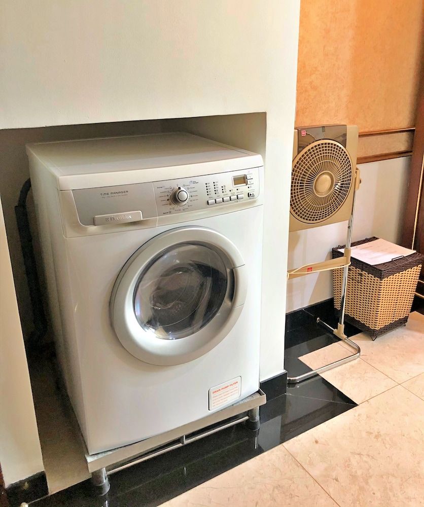 S79 Residences 345AB Apartment Standard Apartment 18