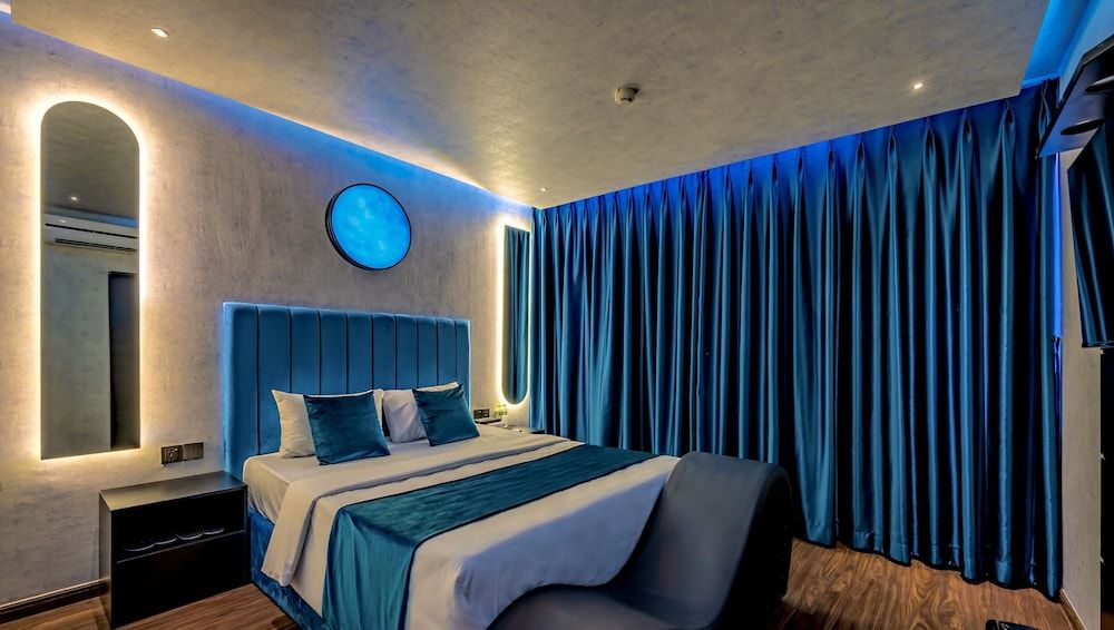 undefined Midas Hotel 3