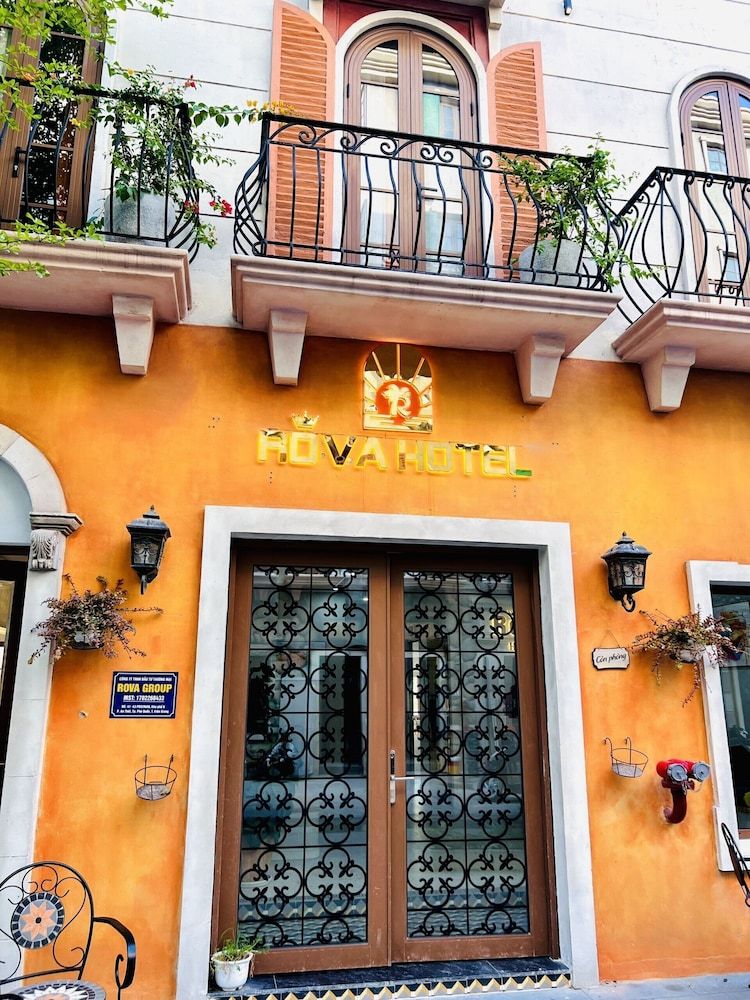 Facade